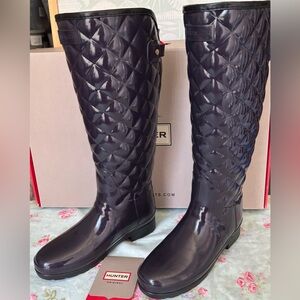 Hunter Rain Boots Refined Gloss Quilt Tall Rubber Dark Purple color Size US 5